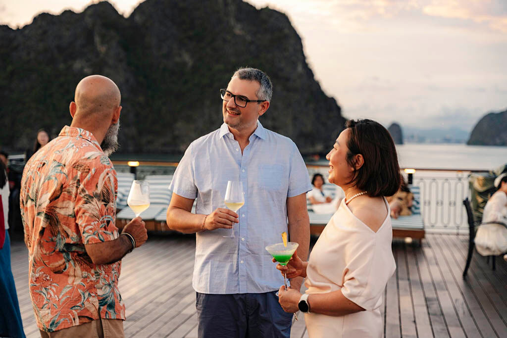 Escape the everyday with a peaceful Halong Bay retreat